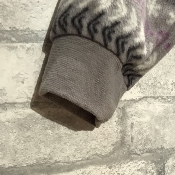 ❄️ Denver Hayes Fleece Winter Onesie - Picture 7 of 7